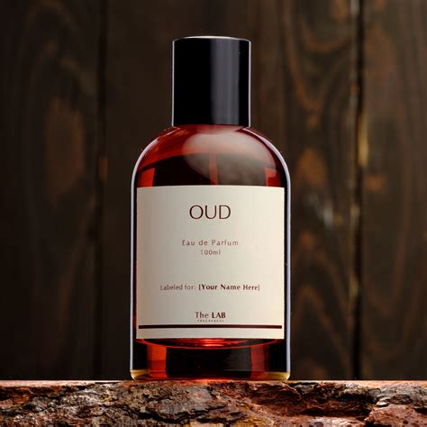 Oud Perfumes: Oud Fragrances for Men & Women 